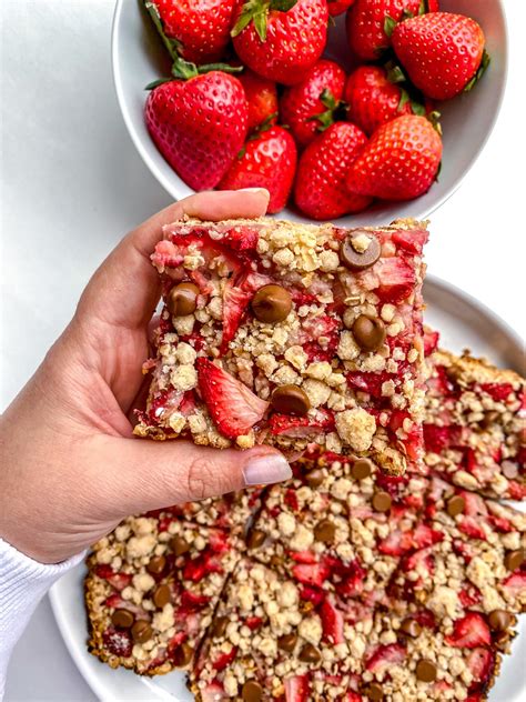 Strawberry Oatmeal Breakfast Bars Recipe Everything Delish