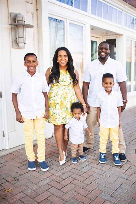 Matching Family Outfits for Spring | Dallas fashion | Glamorous Versatility