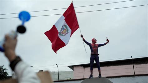 Las Protestas Contra El Gobierno Peruano Se Reactivan