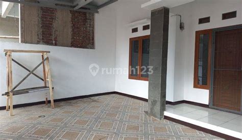 Disewakan Murah Rumah Di Taman Cibaduyut Indah Rumah