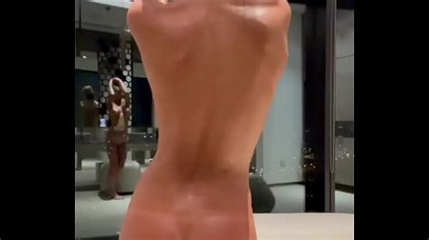 Granny Posing Naked Search XVIDEOS