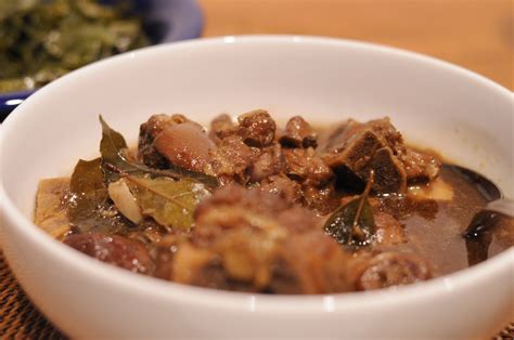 Pata Tim (Pork Knuckles Stew) | DopamineJunkie.org