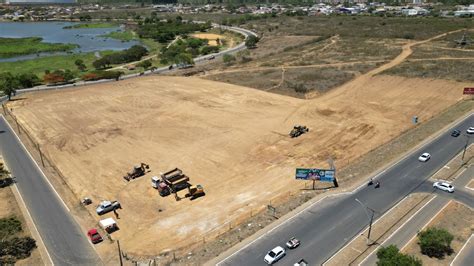 INÍCIO DAS OBRAS DO ATACADISTA ECONOMART EM VITÓRIA DA CONQUISTA BA