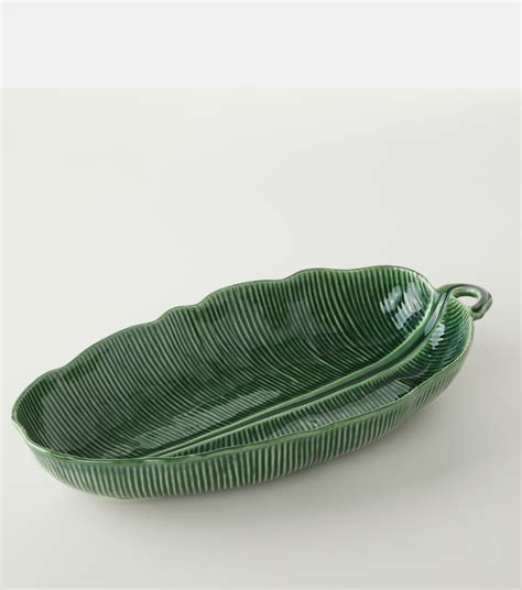 Folhas Banana Leaf Ceramic Salad Bowl In Green Bordallo Pinheiro