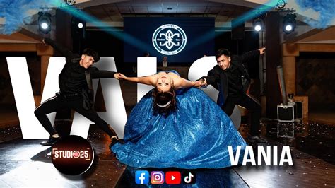 🔥 Entrada Vals Y Brindis 👑 Vania 👑clockers Chambelanes 🔥 Youtube