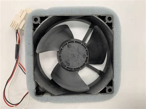 Samsung Refrigerator Fan NMB MAT MODEL 3612JL 04W S49 12V 0 3A 9 2cm