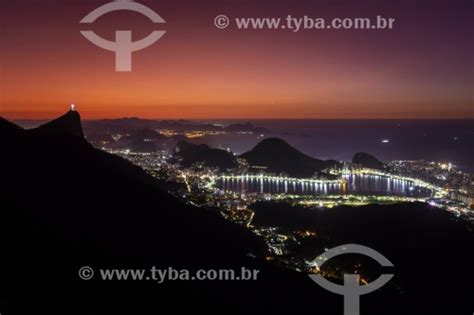 Tyba Online Assunto Vista Do Cristo Redentor à Esquerda Com A