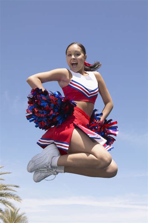 Cheerleading Hairstyles With Curls