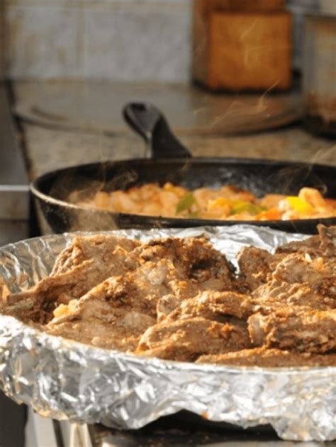 What Is Omani Shuwa & How To Make It?