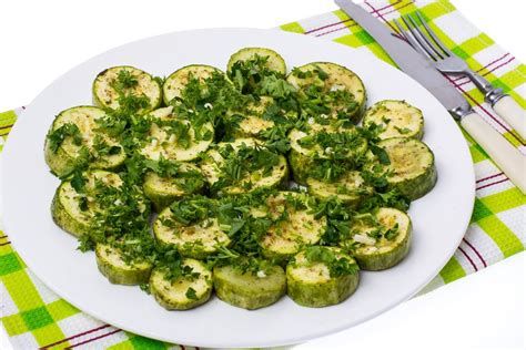 Zucchine Ripiene Una Ricetta Veloce E Facile Da Preparare