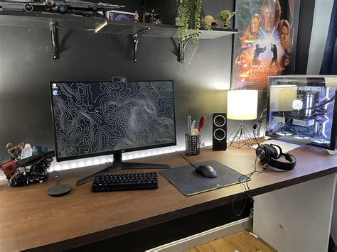 White Desk Pc Setup Không Còn Dấu Ấn Nào Màu Trắng