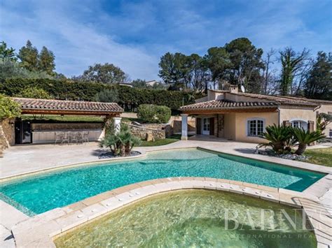 Luxury Villas With Outdoor Kitchen For Sale In Valbonne Provence Alpes