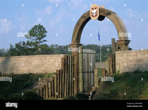 Fort Caroline replica gate, Fort Caroline National Monument, Florida ...