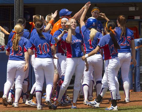 Photo Gallery Kansas Softball Vs Baylor Game 3 News Sports Jobs