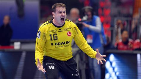 mt melsungen startet erfolgreich  die europapokal gruppenphase