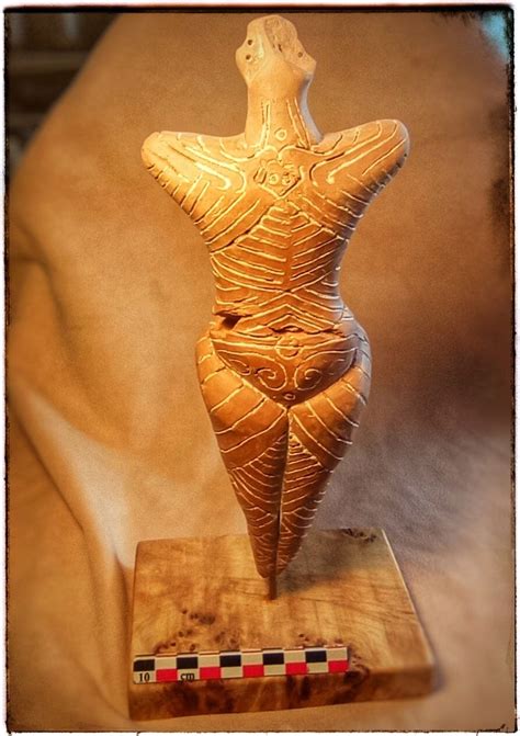 Reproduction Artisanale De La V Nus Pal Olithique De Cucuteni Etsy France