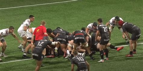 Top Oyonnax Triomphe Face Au Lou Dans Un Match Sens Unique