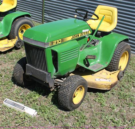 John Deere 210 lawn mower in Cunningham, KS | Item AE9246 sold | Purple ...