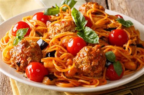 35 Best Spaghetti Recipes Dishes To Put On Repeat Insanely Good