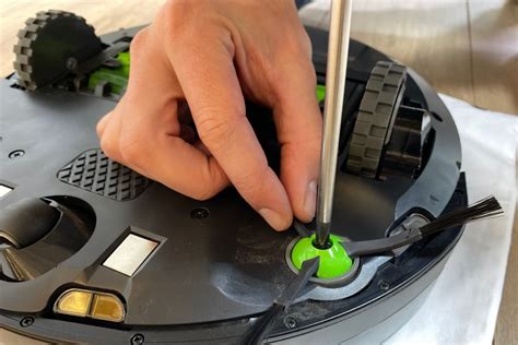 Roomba Replacement Parts: the Complete Guide - Vacuumtester