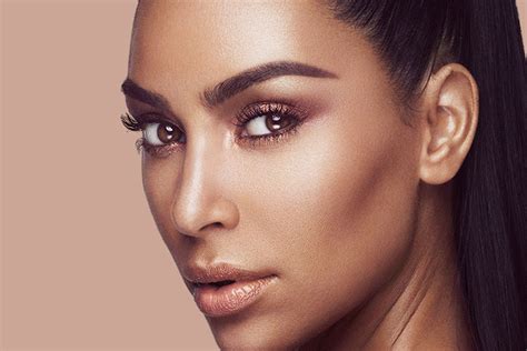 Kim Kardashian Breaks The Internet With Her Beauty Line Kkw