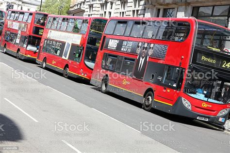 London Buses Stock Photo - Download Image Now - Architecture, Building ...