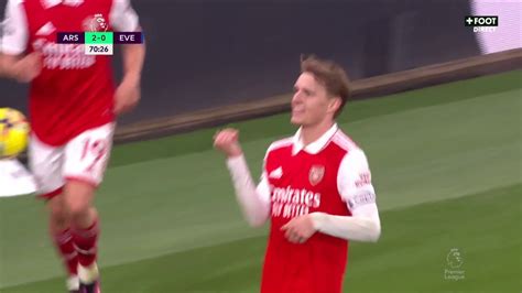 Canal Foot On Twitter Et ça Fait 3 0 Pour Arsenal 🔴⚪️ Martin