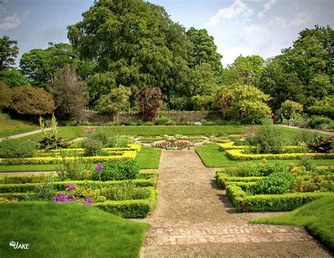 Castle Ward Gardens Photograph by Jake Steele - Fine Art America