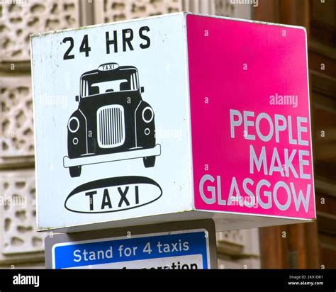 Taxi stance sign 24 hour hi-res stock photography and images - Alamy