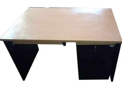 Plywood Rectangular Wooden Office Table With Storage At Rs 4000 In