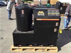 Mi T M HEG E G Hot Water Pressure Washer In Des Moines IA USA