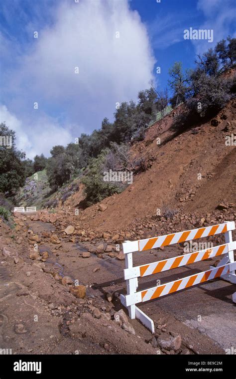 Landslide hi-res stock photography and images - Alamy