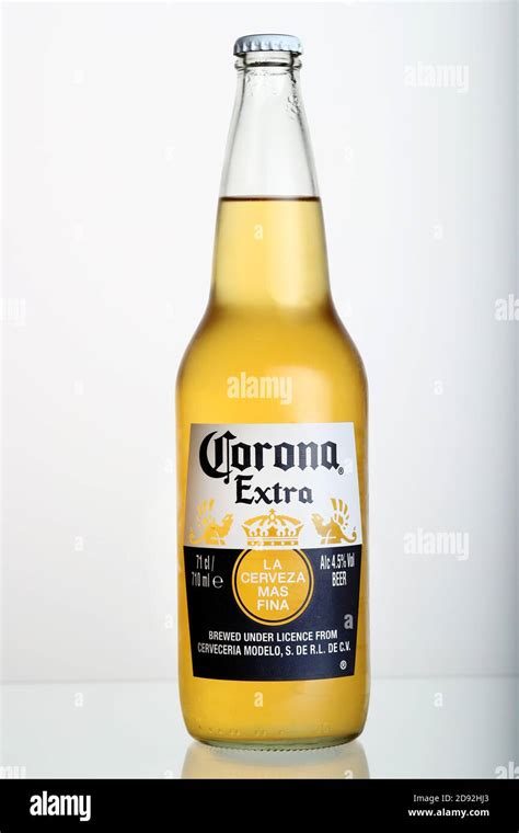 Corona beer bottle hi-res stock photography and images - Alamy