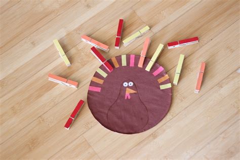 Turkey Clothes Pin Color Match Raptormama