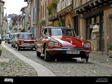 Citroen Ds Classic French Car Stock Photo Alamy