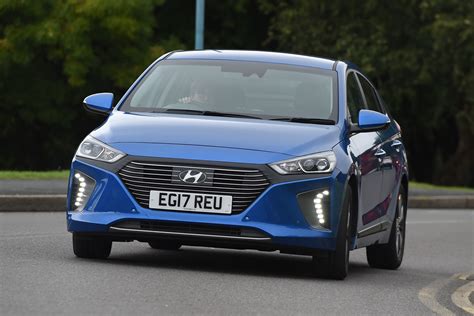 Hyundai Ioniq Phev Best Plug In Hybrid Cars Auto Express