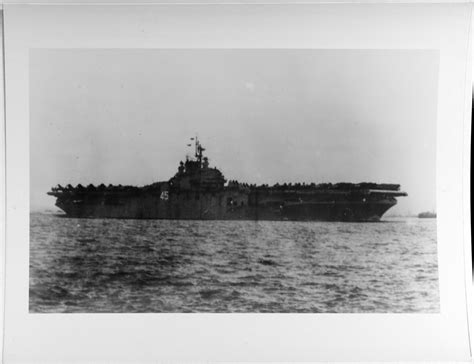 Nh 67496 Uss Valley Forge Cv 45