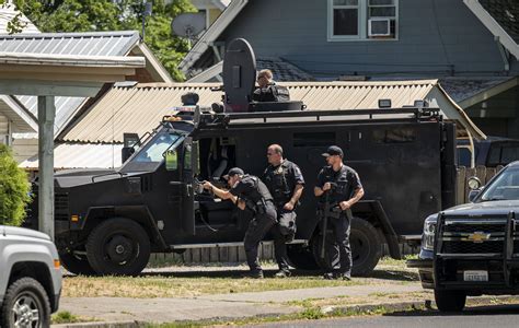 Man Arrested After Standoff With Spokane Police Swat Team The