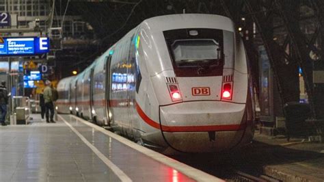 Zugausfälle Deutsche Bahn wird eine Baustelle bleiben Wirtschaft