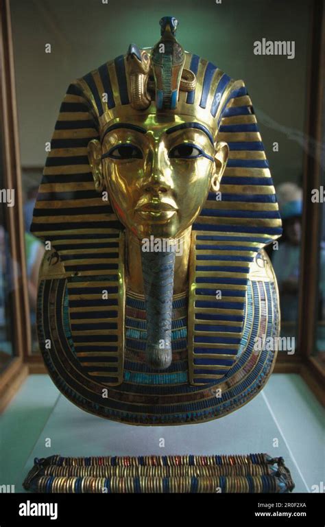 Maschera Di Morte Di Tutankhamon Tut Ench Amun Museo Egizio Kairo