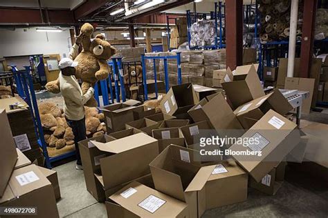 30 Vermont Teddy Bear Company Stock Photos, High-Res Pictures, and Images - Getty Images