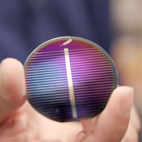 Nueva Tecnología Para Fabricar Células Solares Fotovoltaicas En La Luna