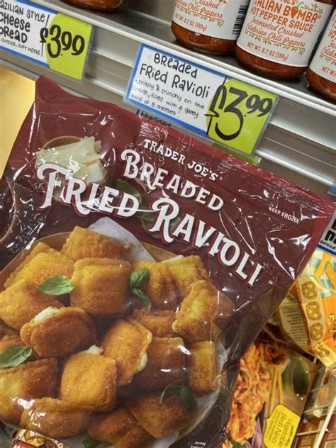 The 10 Best Frozen Dinners At Trader Joes According To One Of Our Favorite Instagram Follows