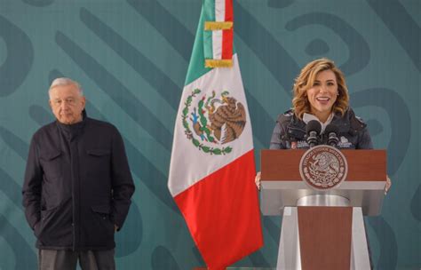 Revisan López Obrador programas del Bienestar en Tecate y Mexicali