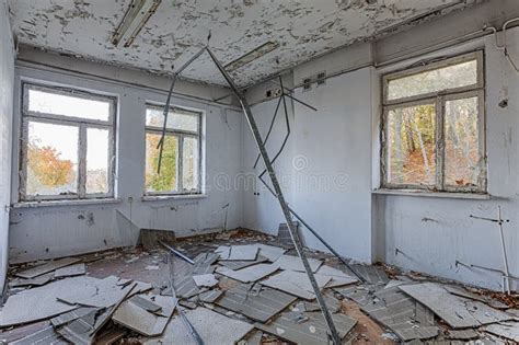 Inside The Destroyed House Stock Image Image Of Destruction 120610053