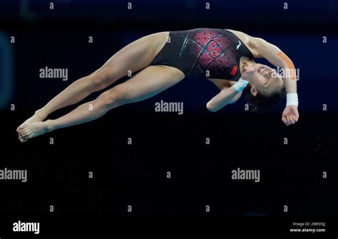 Chen Yuxi Of China Competes In Womens Diving 10m Platform Semifinal At