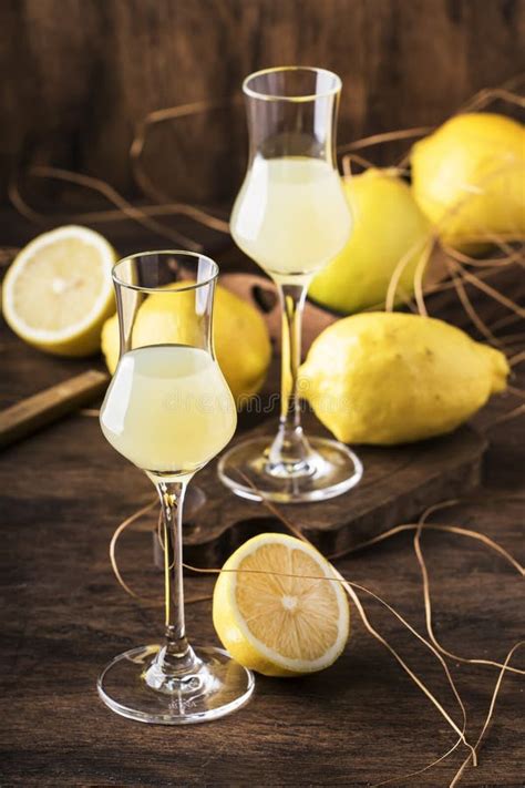 Limoncello Liqueur Sucr E De Citron Italien Boisson Alcoolis E Forte