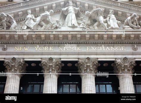 New York Stock Exchange building Stock Photo - Alamy