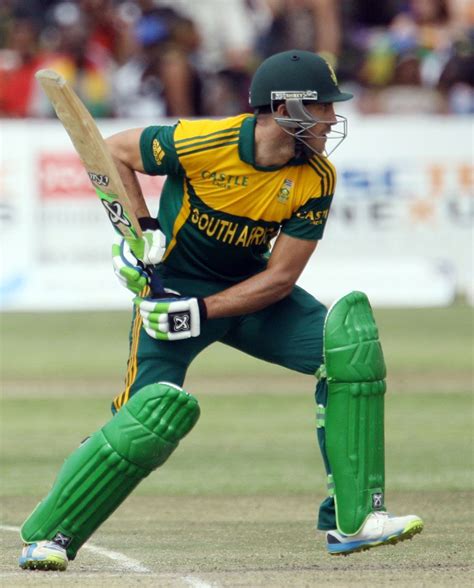 Faf Du Plessis Bat : Faf du Plessis plays a straight-bat shot during his ... / Du plessis scored ...