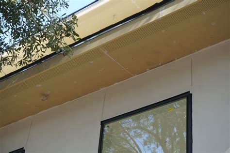 Stucco repair - Construction & Remodel Contractors